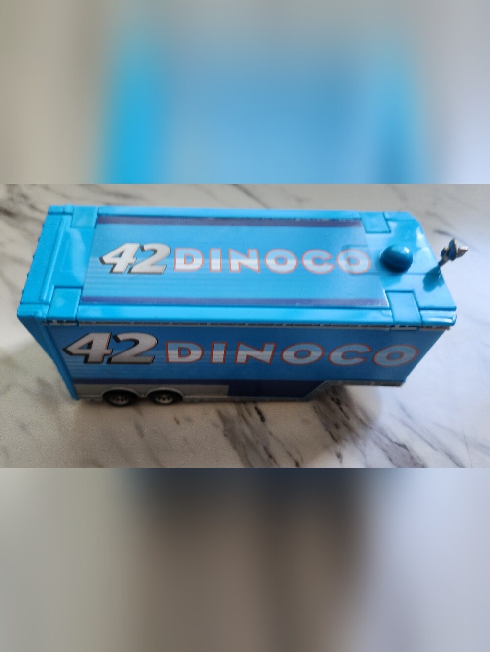 Disney Pixar Hauler Trailers #42 Dinoco & # 21 Blinkr